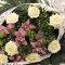 Wiązanka pogrzebowa róże i storczyki